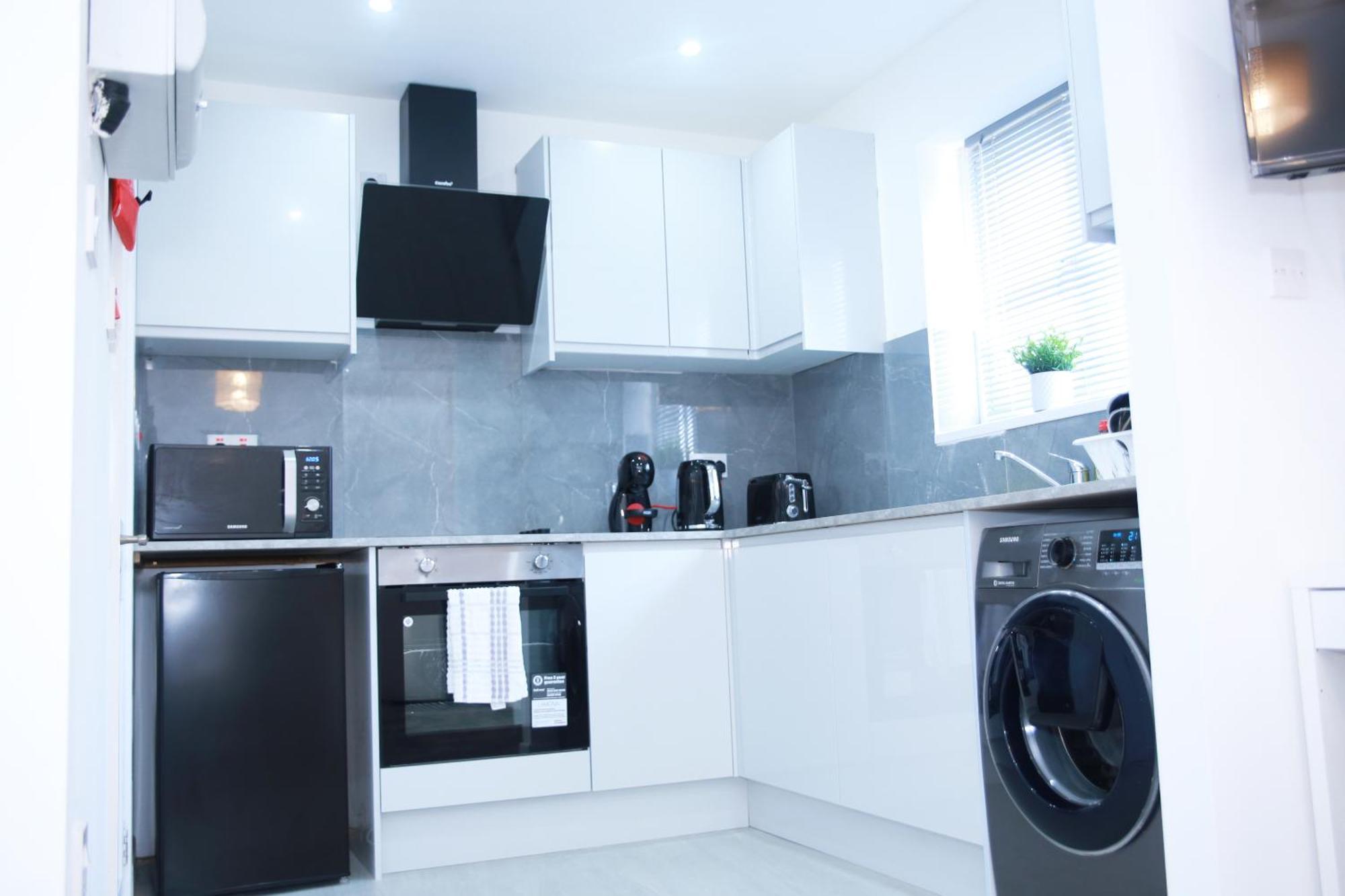 South Harrow Apartment Londra Dış mekan fotoğraf
