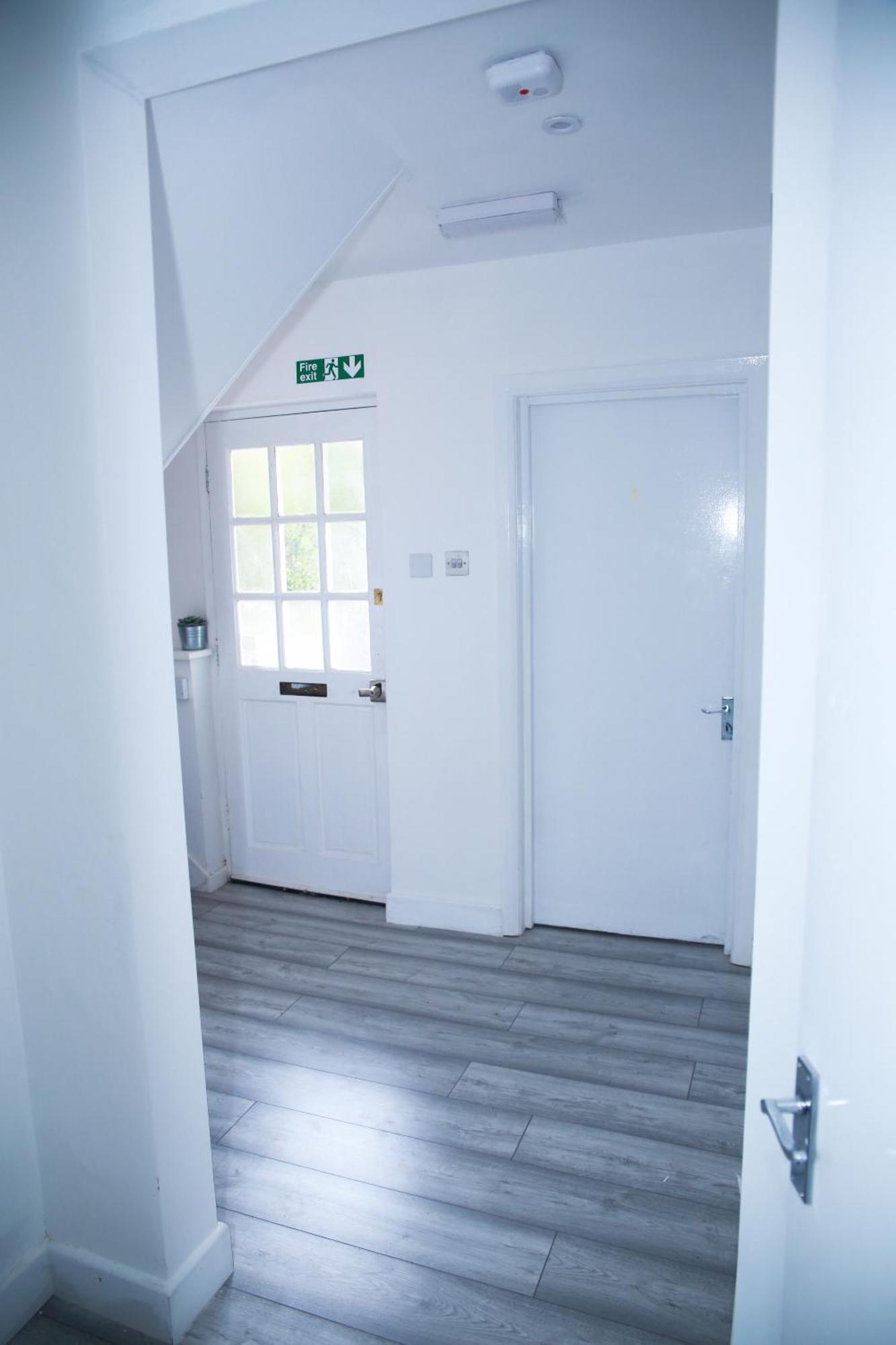 South Harrow Apartment Londra Dış mekan fotoğraf