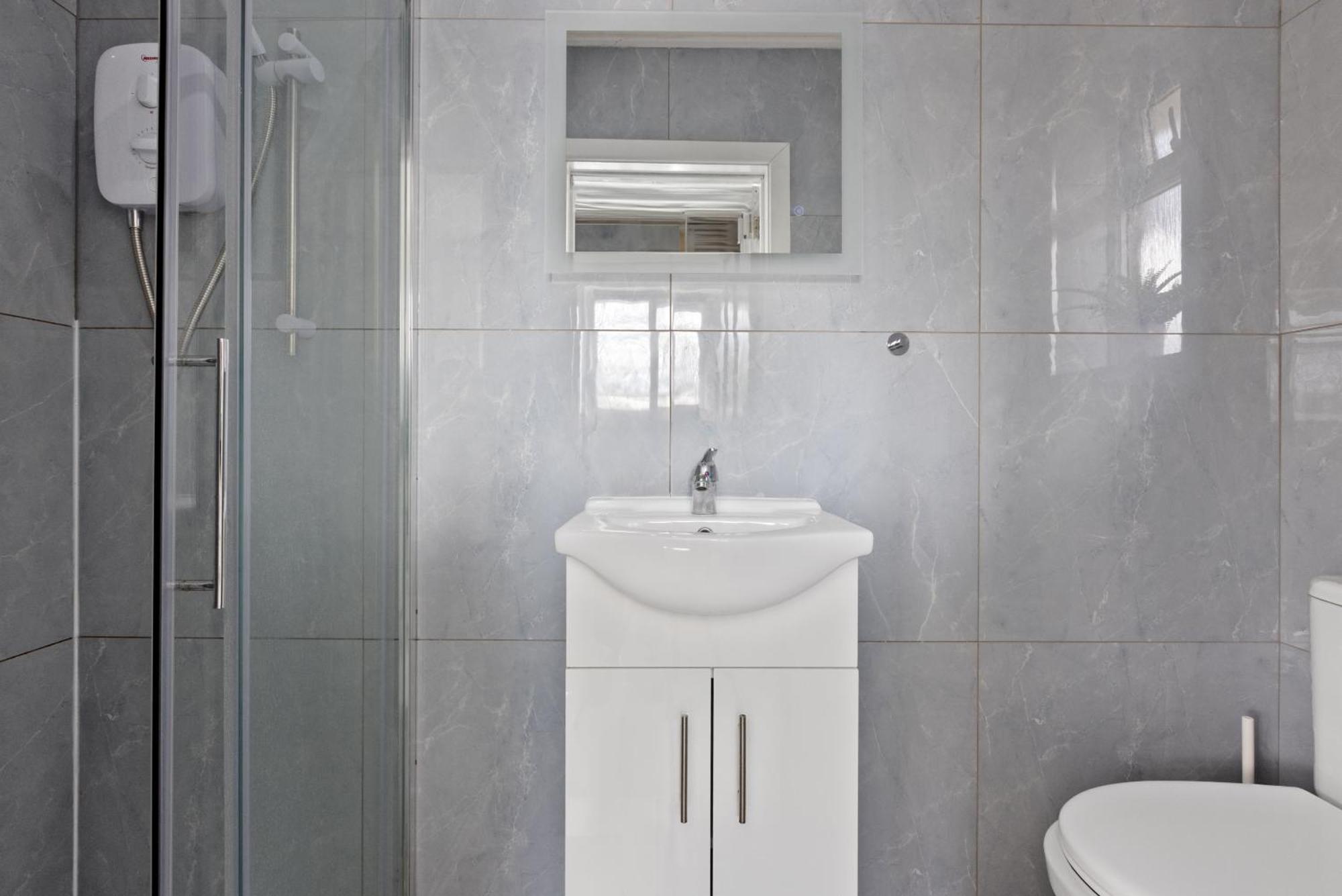 South Harrow Apartment Londra Dış mekan fotoğraf